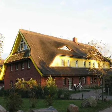 Ostsee Ferienidyll Gut Lancken Apartment *
